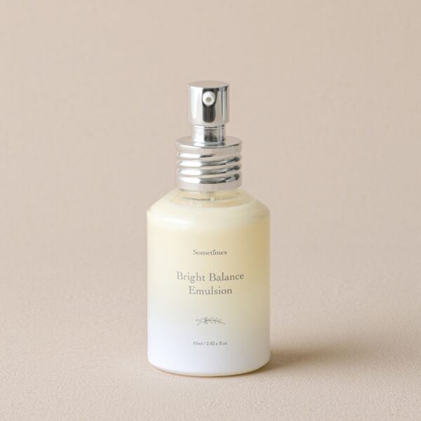 sometimes 淨透平衡修護水乳液 油水平衡雙層乳液 添加神經醯胺與有機桃拓酚 解決外油內乾 商品主首圖